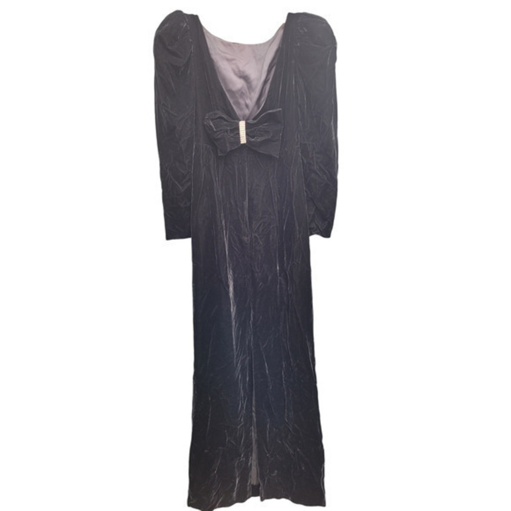 Vintage Black Velvet Long Puffy Sleeve Backless‎ Rhinestone Bow Prom Dress
